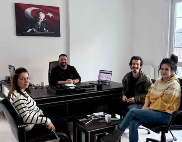 Uygulamalı İngilizce ve Çevirmenlik Programı'nın MEDEK Başvuru Süreç Toplantısı Gerçekleştirildi